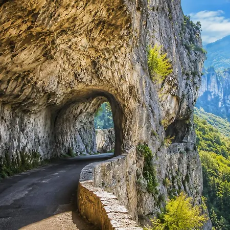 Vercors Et Vous アパート